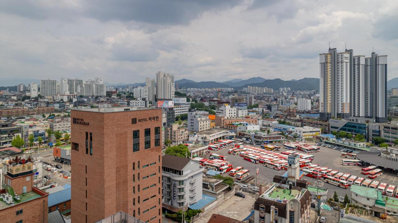 โรงแรมชอนจู บาราฮัน จอนจู ภายนอก รูปภาพ