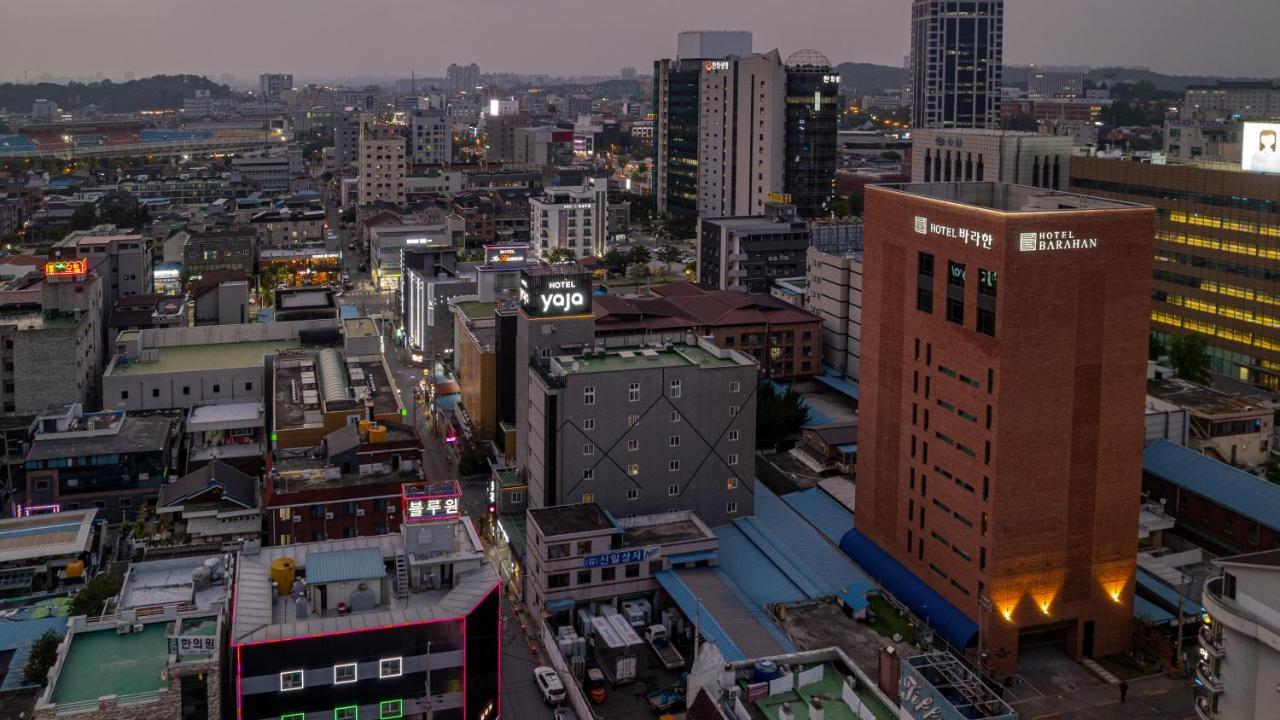 โรงแรมชอนจู บาราฮัน จอนจู ภายนอก รูปภาพ